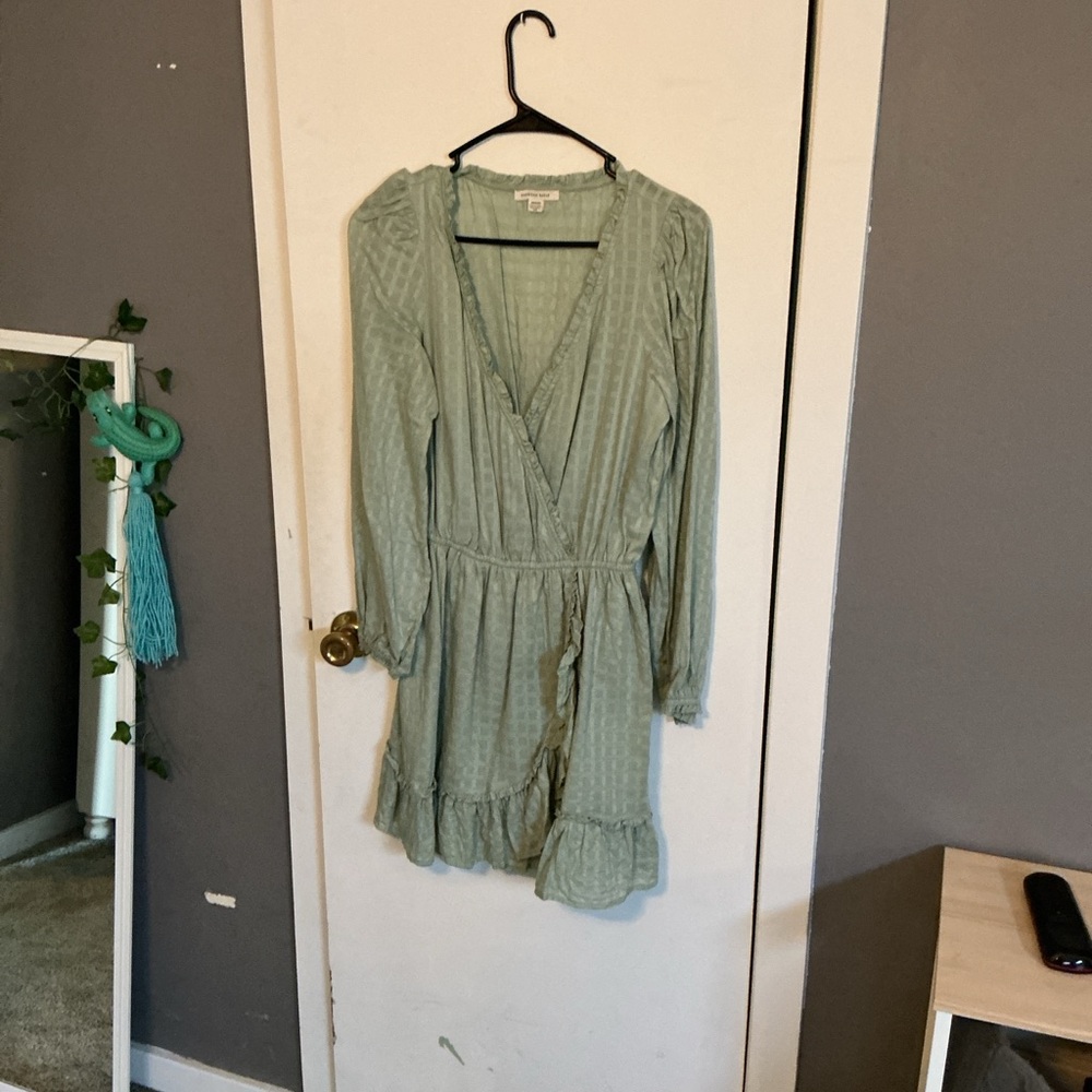 American Eagle Outfitters Sage Green Textured Top